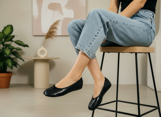 Sollevato Everyday Ballet Tabi – Black Split Toe Flats
